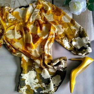 THE LIMITED Floral Blouse